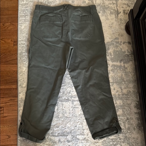 Women's Democracy Green Cargo Pants - Picture 5 of 5